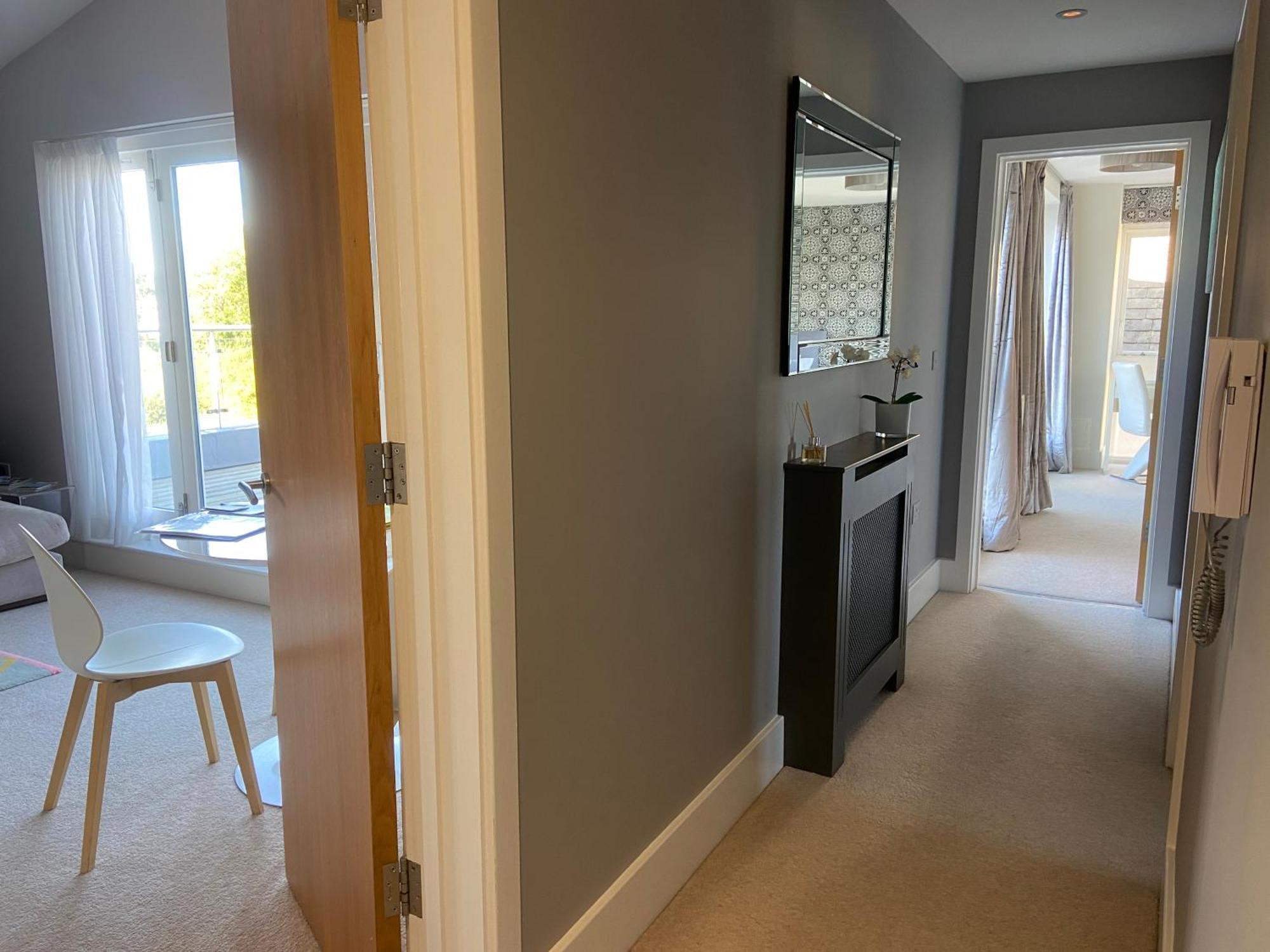 Reed Warbler - Hm111 - Lower Mill Estate Penthouse Apartment With Spa Access Somerford Keynes Bagian luar foto